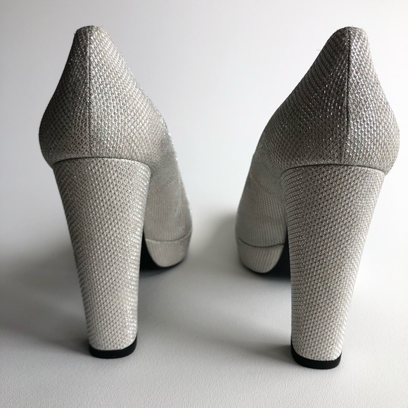STUART WEITZMAN Silver Bling Studded Pumps Heels - Picture 5 of 8